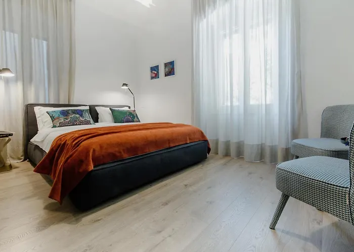 בית הארחה By The River 3*